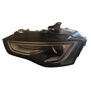 Farol Lâmpada lado esquerdo Audi A5CA A5CO RS5 8T0941043C