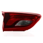 Lanterna Traseira Onix Plus 2020 em diante Sedan Mala (sem LED) Lado Esquerdo